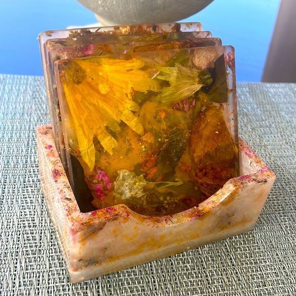 Handmade Pressed Flower Coaster Set and Holder Square Sunny - Picture 1 of 17